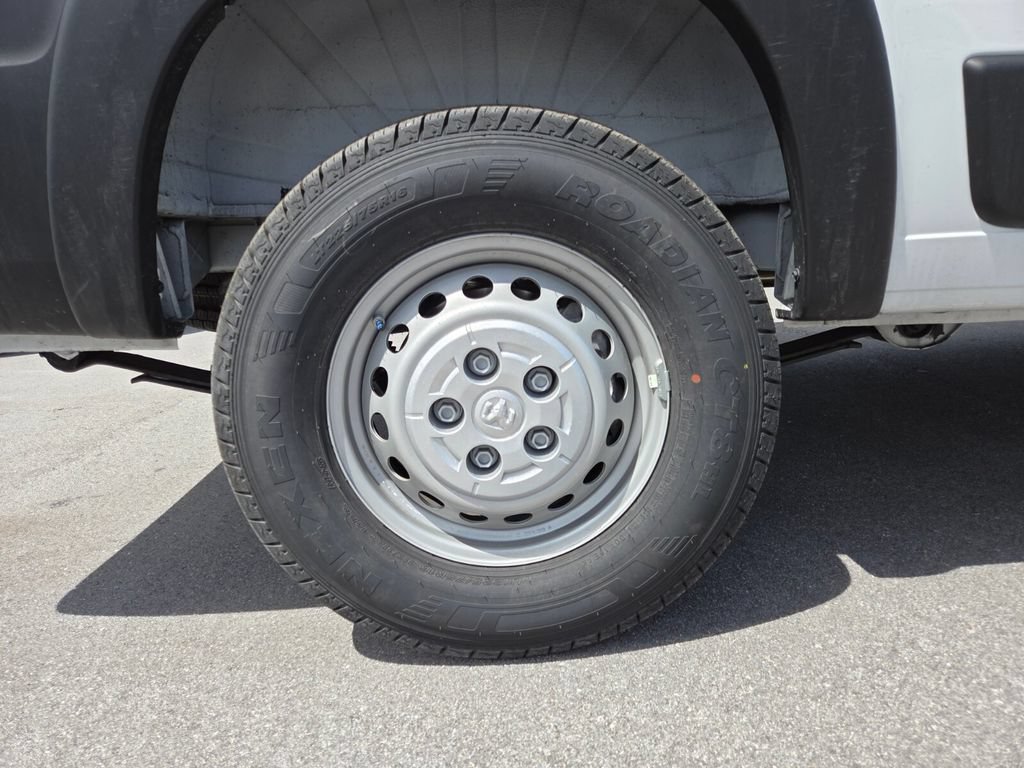 New 2026 RAM ProMaster 1500 w/ Convenience Group FWD image 7