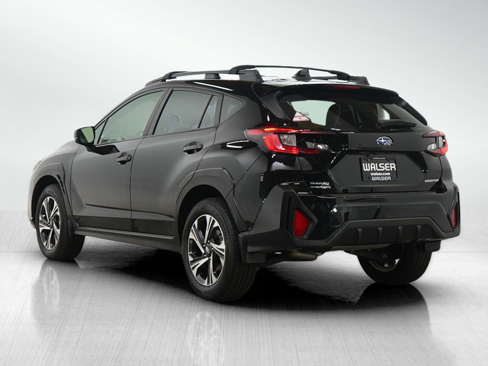 Used 2024 Subaru Crosstrek 2.0i Premium w/ Popular Package #4 image 3