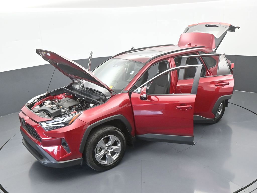 Used 2025 Toyota RAV4 XLE w/ Convenience Package FWD image 63
