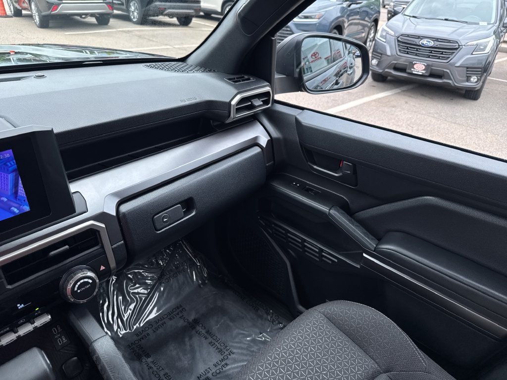 Used 2026 Toyota 4Runner SR5 AWD/4WD image 28
