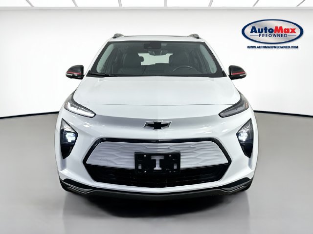 Used 2023 Chevrolet Bolt EUV Premier w/ Sun & Sound Package FWD image 7
