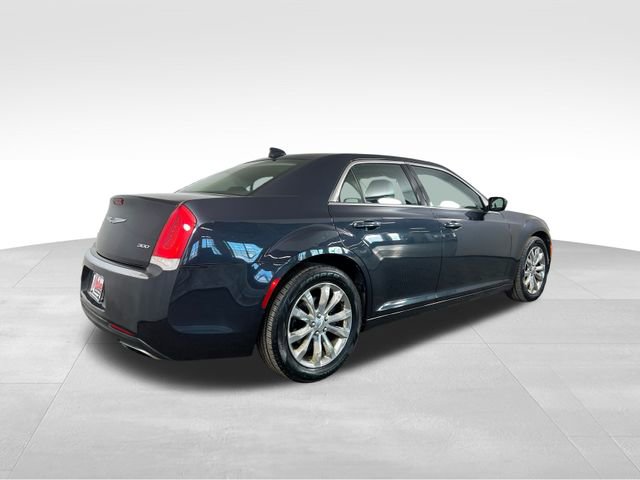 Used 2017 Chrysler 300 Limited w/ Value Package image 6