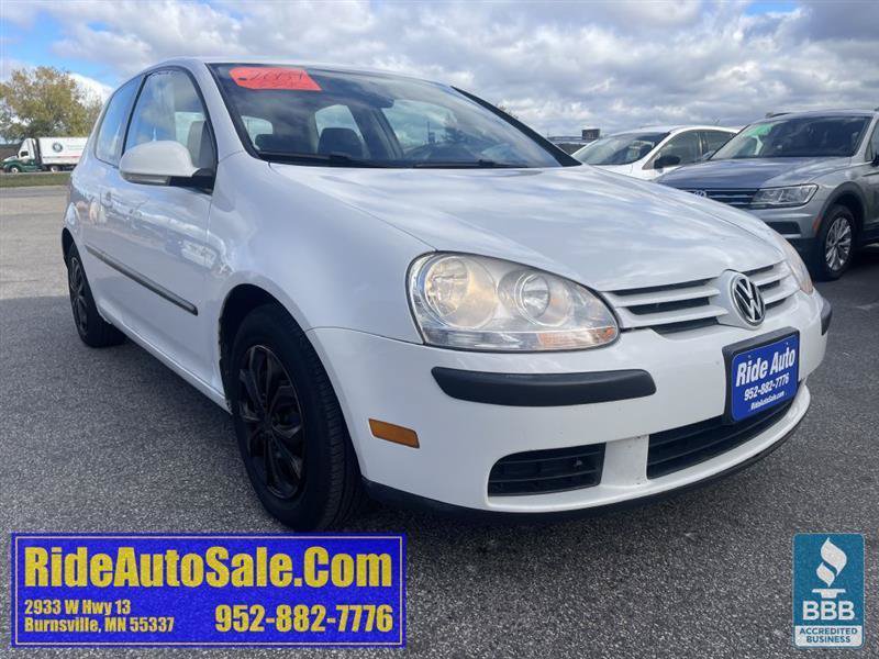 Used 2009 Volkswagen Rabbit S w/ Cold Weather Pkg FWD image 3
