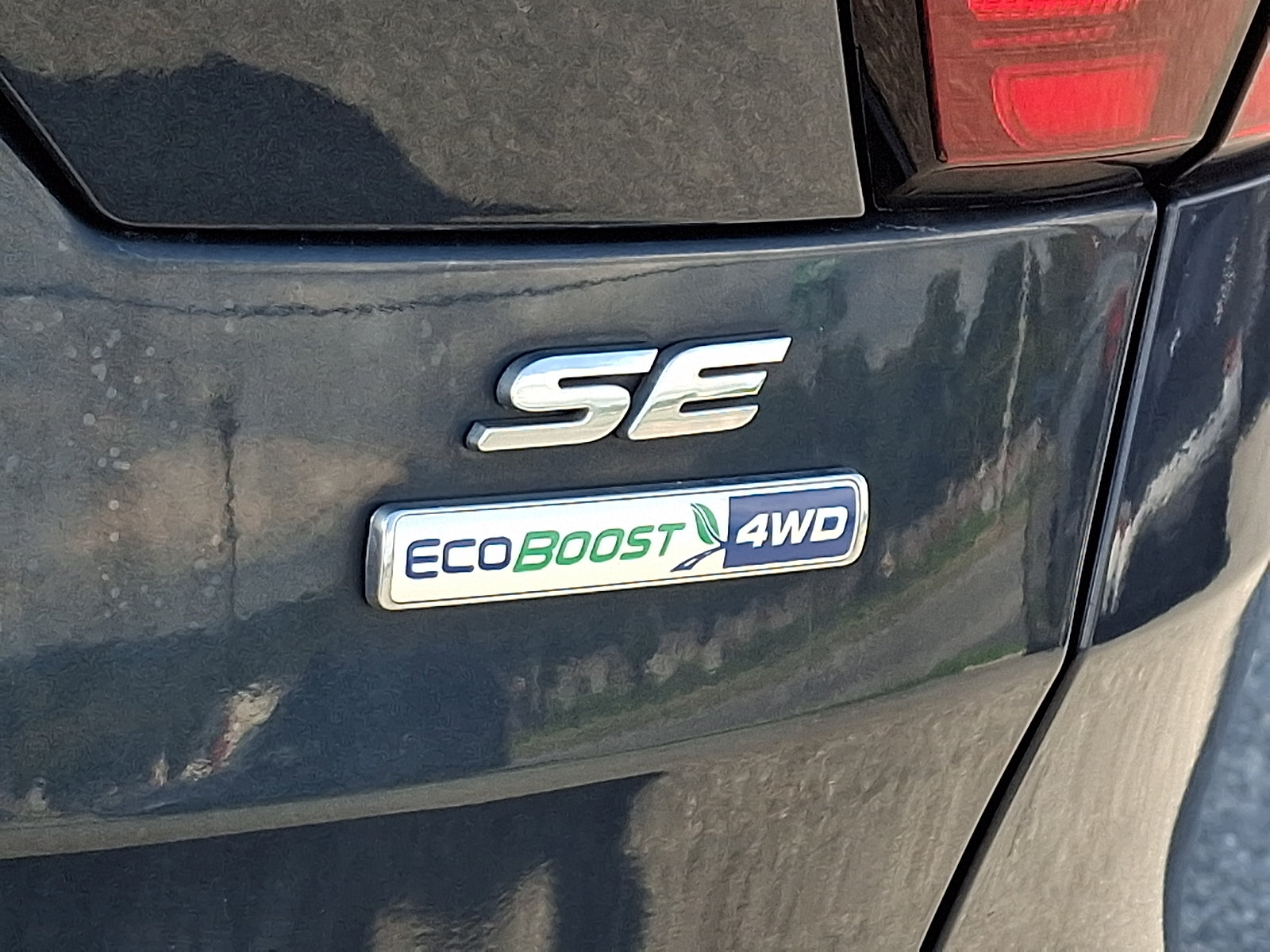 Used 2019 Ford Escape SE AWD/4WD image 30