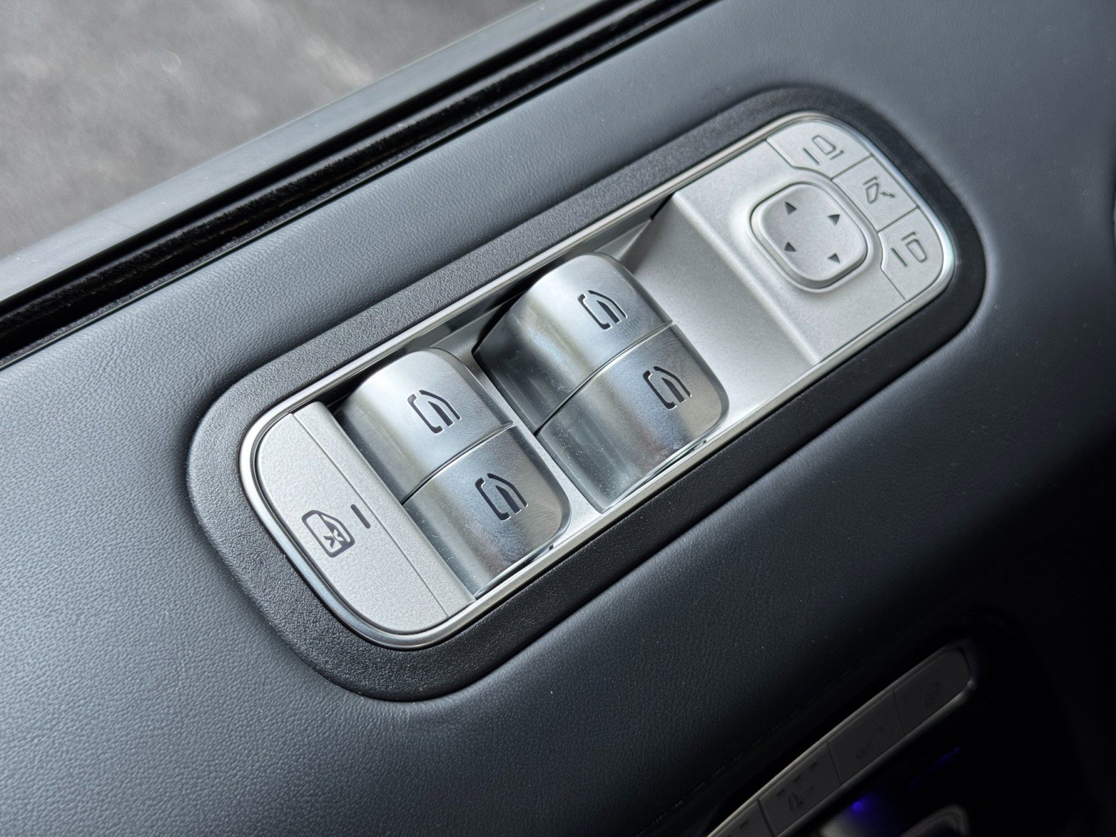 Used 2022 Mercedes-Benz G 63 AMG Squared image 17