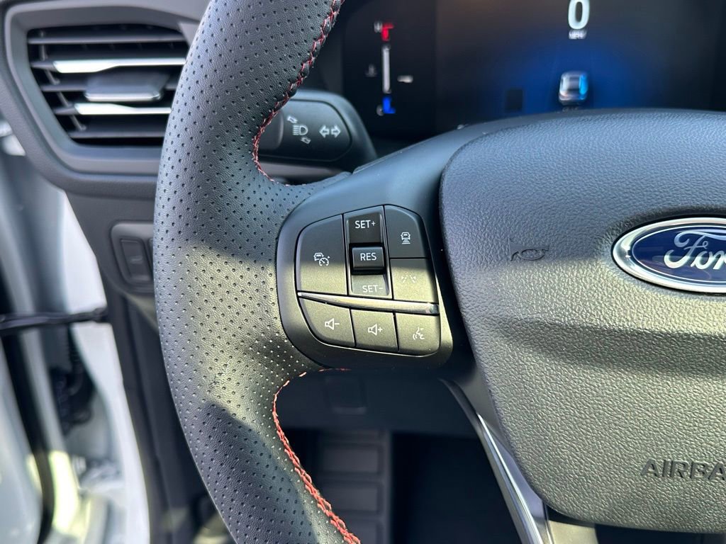 New 2026 Ford Escape ST-Line w/ Tech Pack #1 AWD/4WD image 12