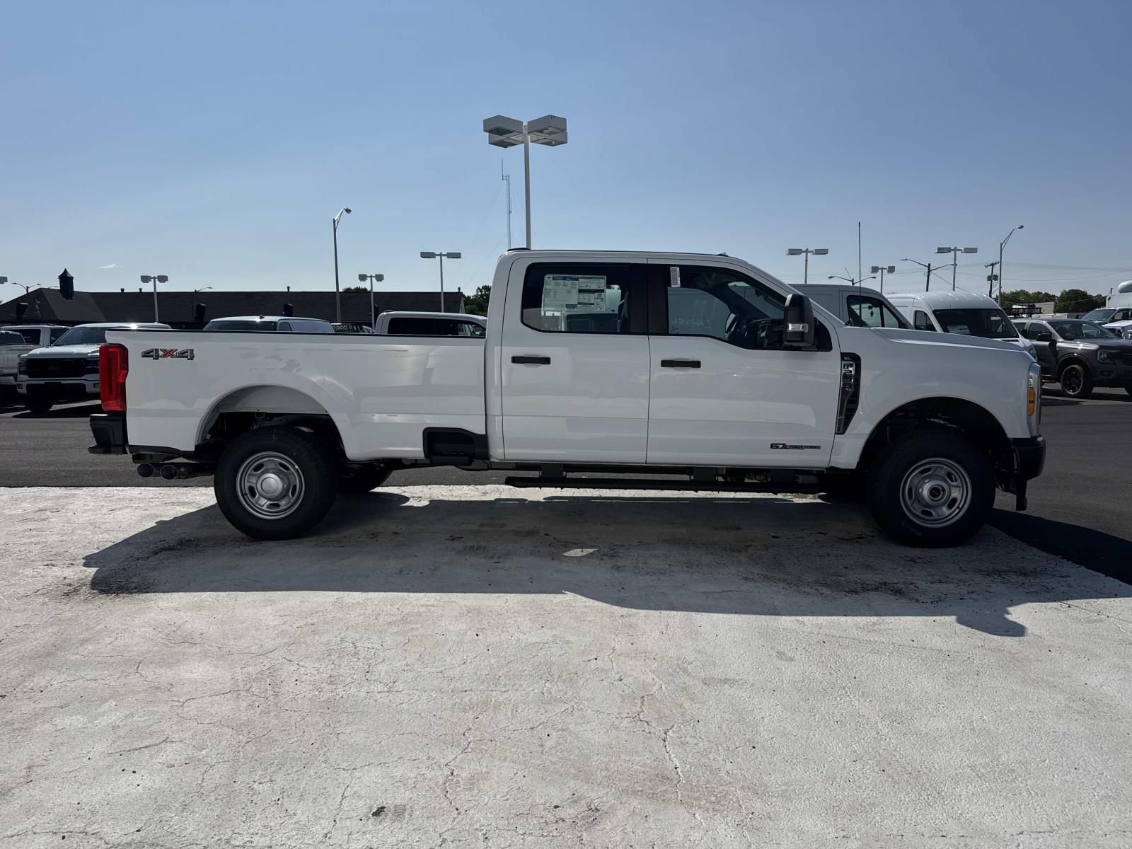 New 2026 Ford F250 XL AWD/4WD image 2