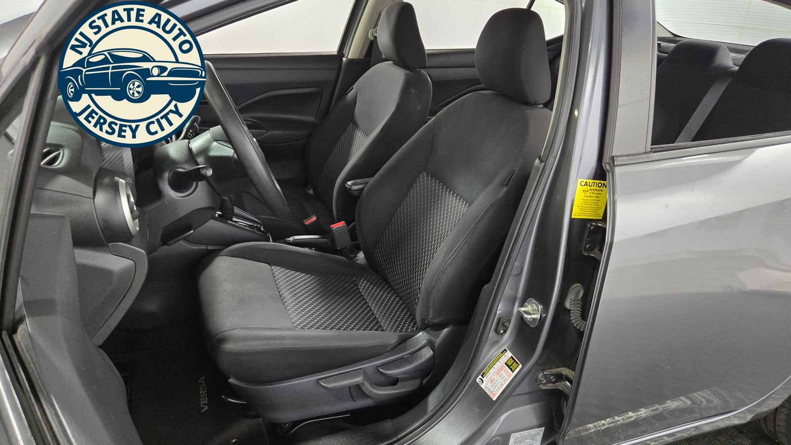 Used 2021 Nissan Versa S FWD image 24