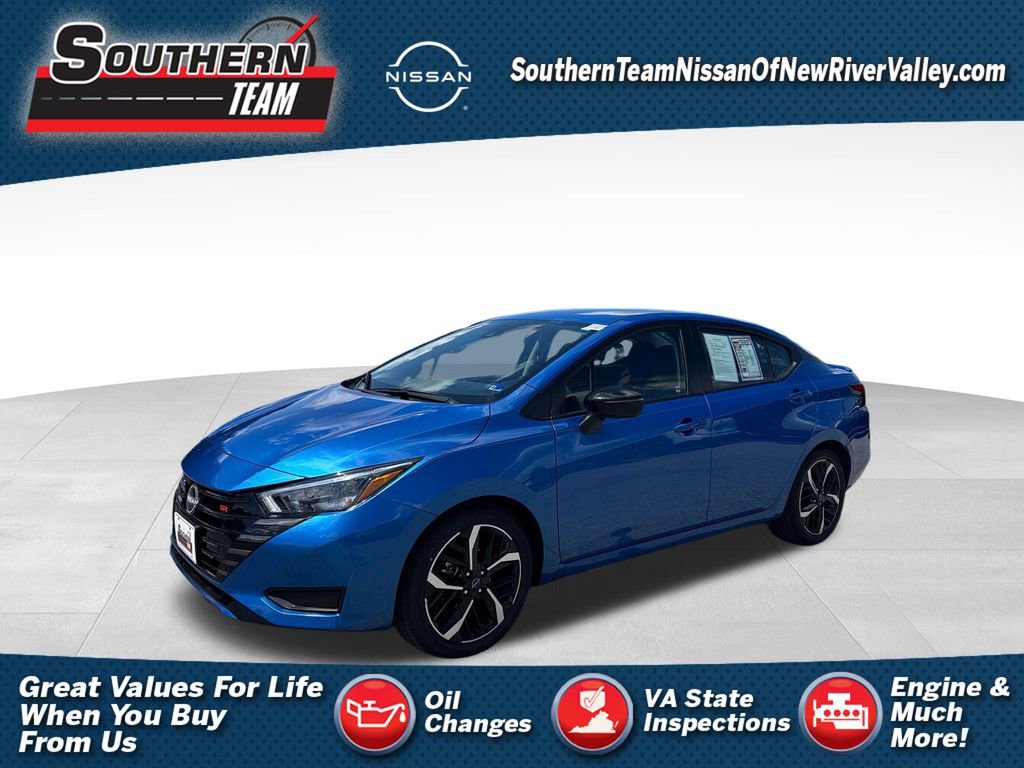 Used 2024 Nissan Versa SR FWD image 1