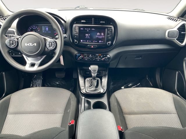 Used 2022 Kia Soul LX w/ Technology Package FWD image 10