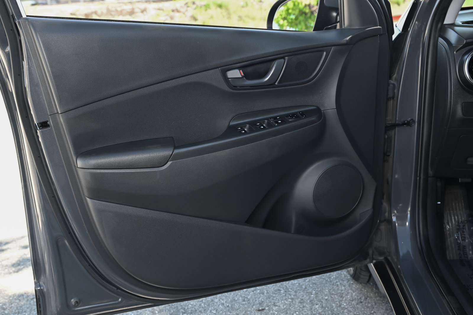 Used 2023 Hyundai Kona SEL image 21