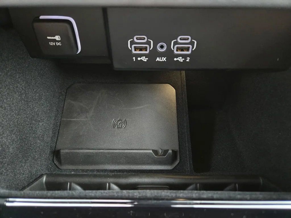 New 2025 Jeep Wagoneer 4WD w/ Premium Group I image 21