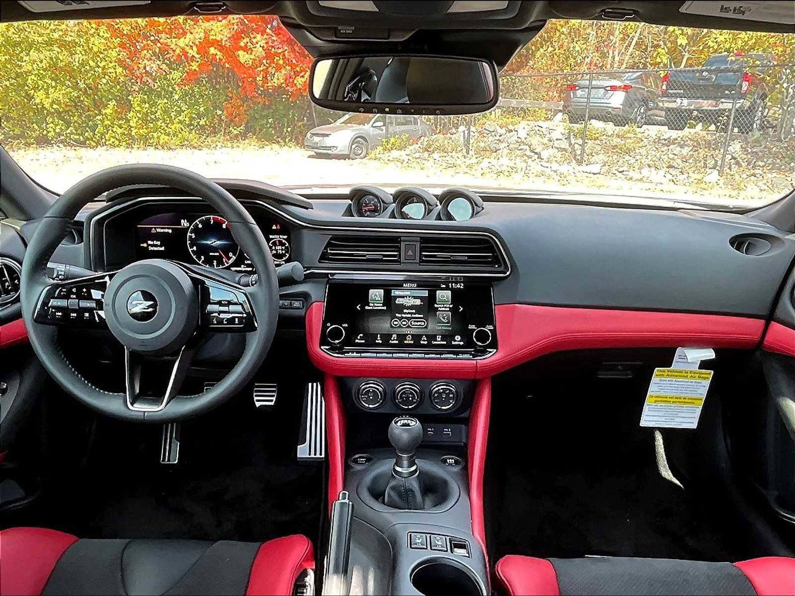 New 2024 Nissan Z Performance w/ Floor Mat Package image 11