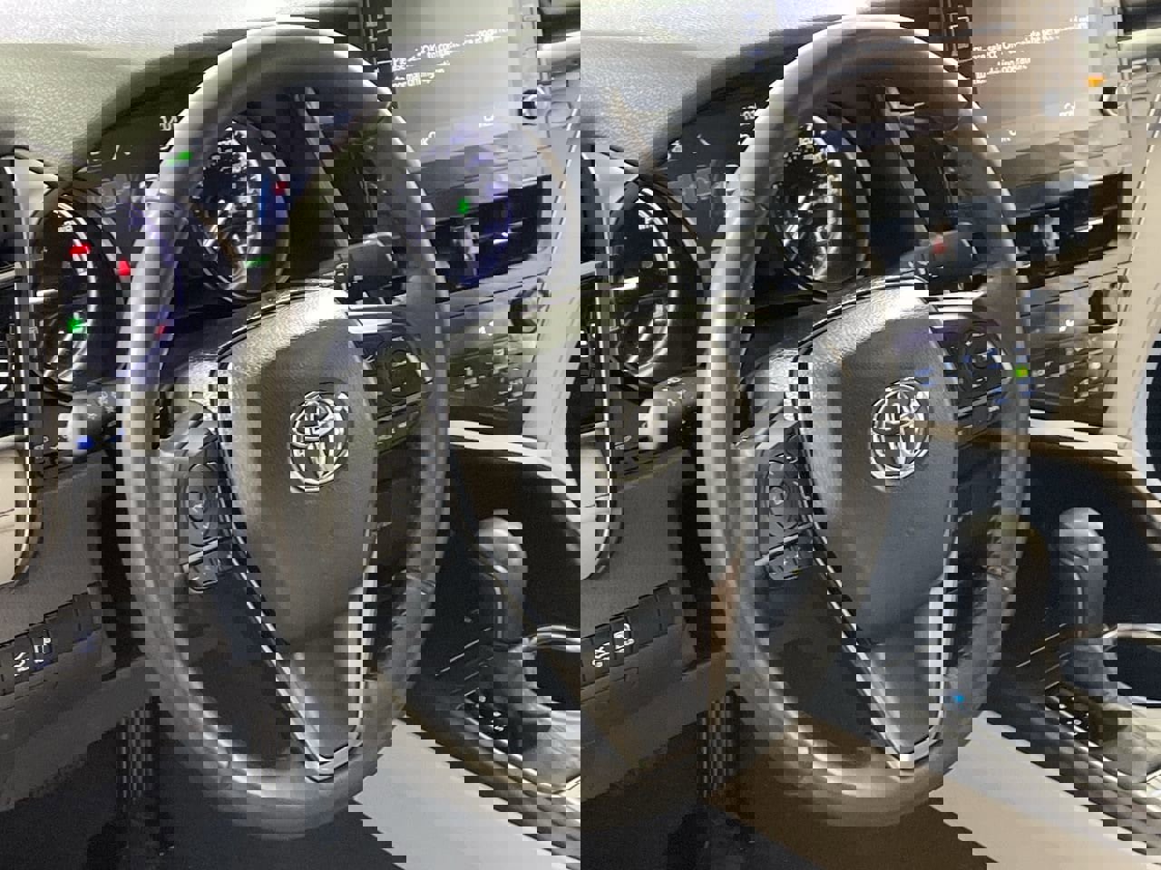 Used 2024 Toyota Camry XSE image 14