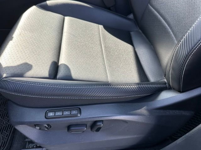 Certified 2023 Volkswagen Atlas Cross Sport SEL R-Line image 26