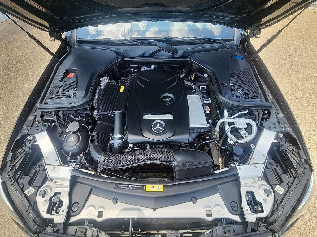 Used 2018 Mercedes-Benz E 300 image 30