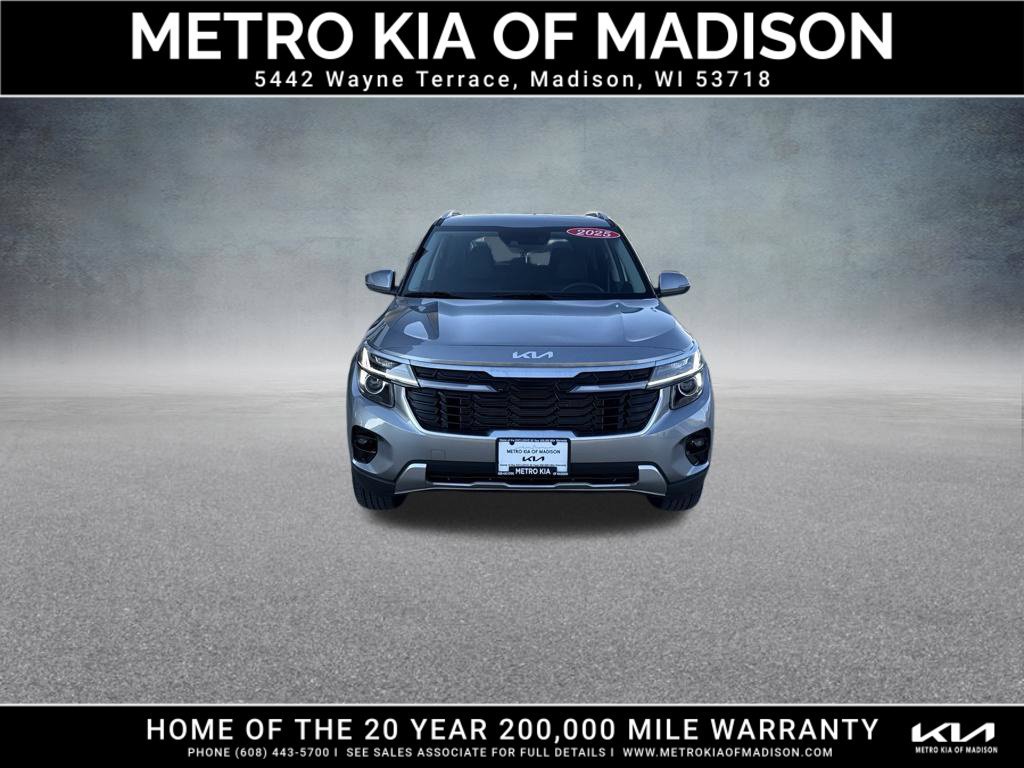 Used 2025 Kia Seltos EX w/ EX Sunroof Package AWD/4WD image 9