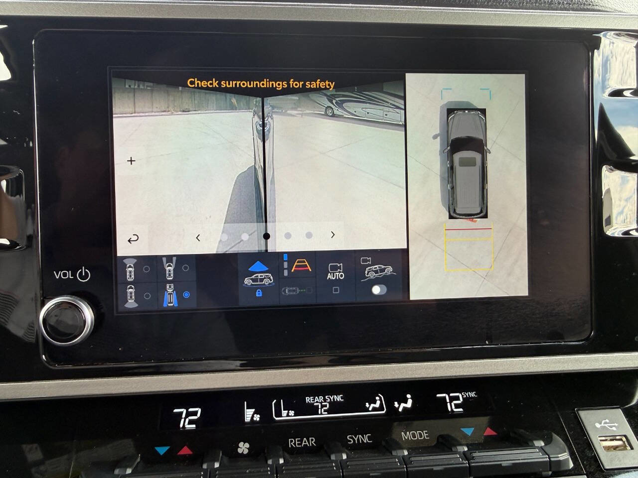 Used 2026 Toyota Sequoia SR5 w/ TRD Off-Road Package AWD/4WD image 43