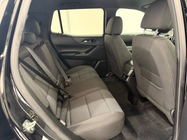 Used 2025 Chevrolet Equinox LT image 23