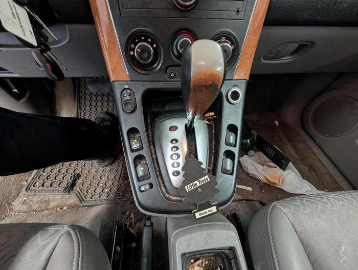Used 2006 Saturn Vue AWD V6 image 36