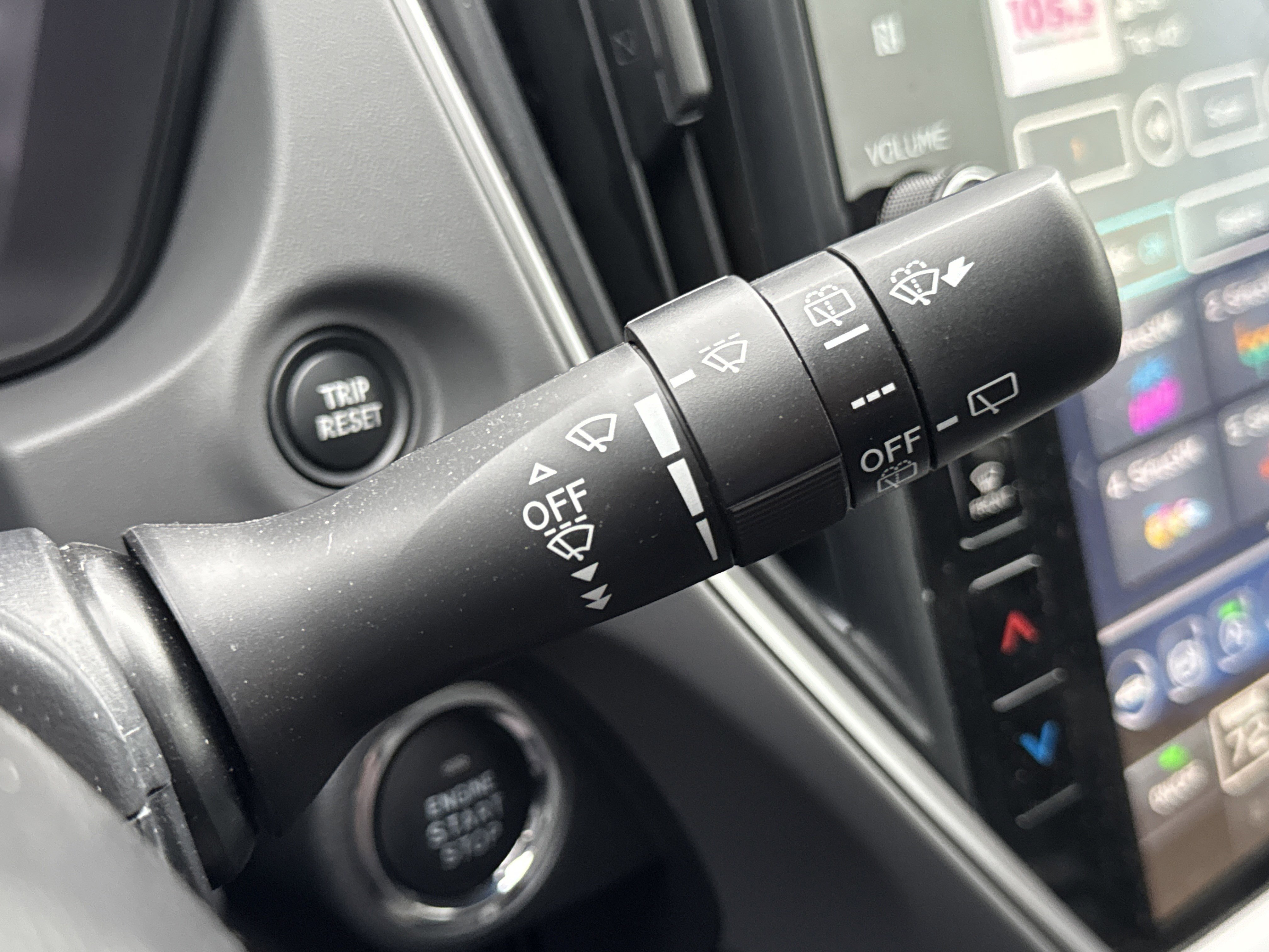 Certified 2025 Subaru Crosstrek 2.0i Premium image 17