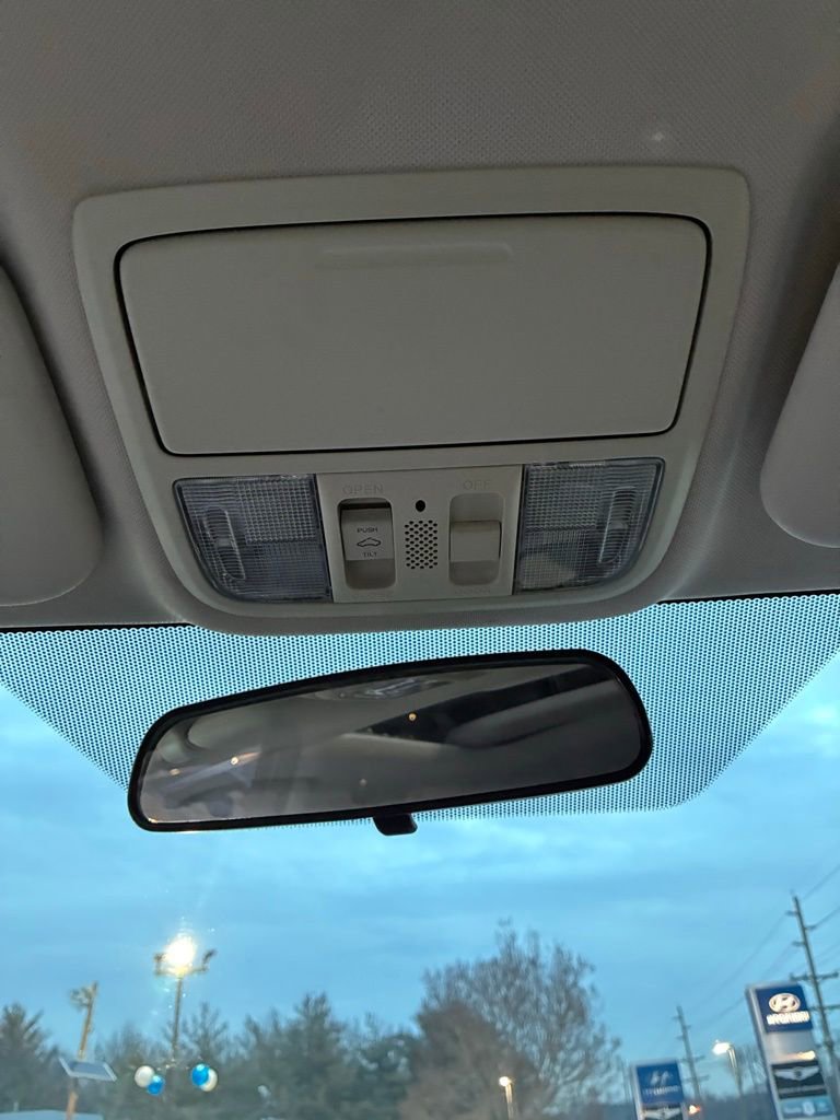 Used 2012 Honda CR-V EX-L image 39