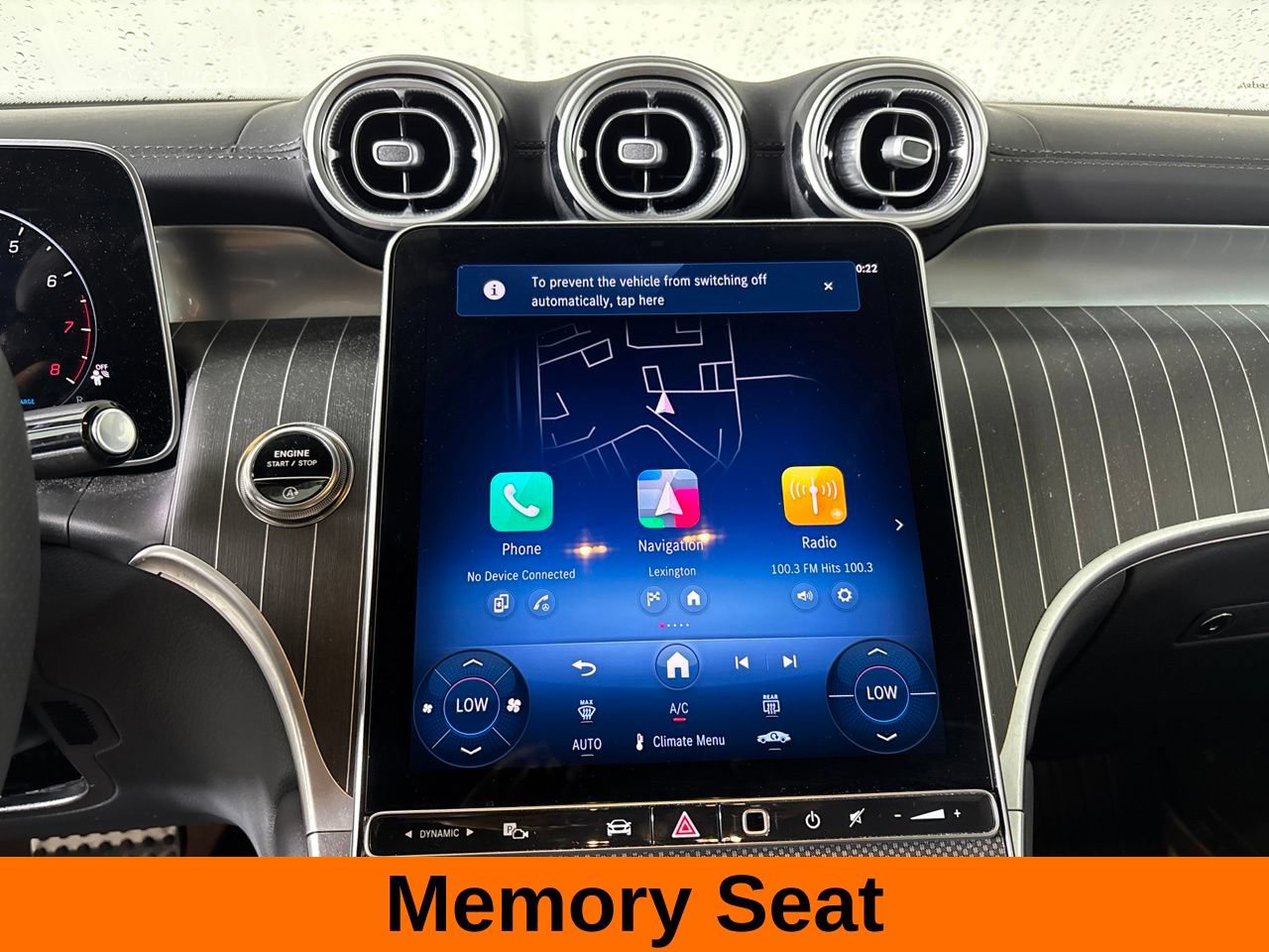 Used 2025 Mercedes-Benz GLC 300 4MATIC image 18