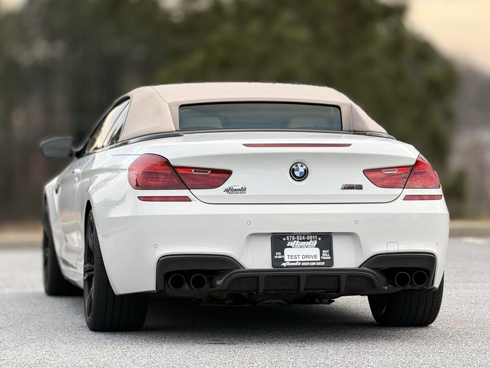 Used 2013 BMW M6 Convertible image 4