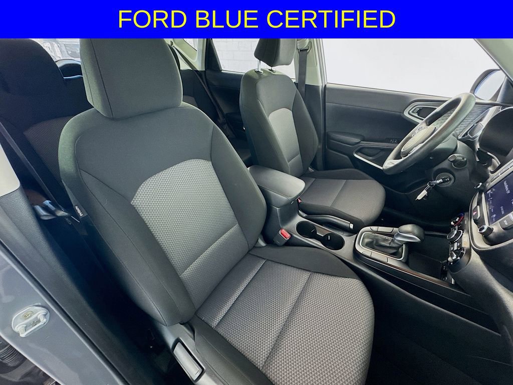 Used 2025 Kia Soul LX w/ LX Technology Package image 24