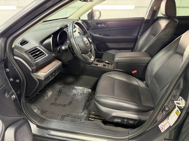 Used 2019 Subaru Outback 2.5i Limited AWD/4WD image 12