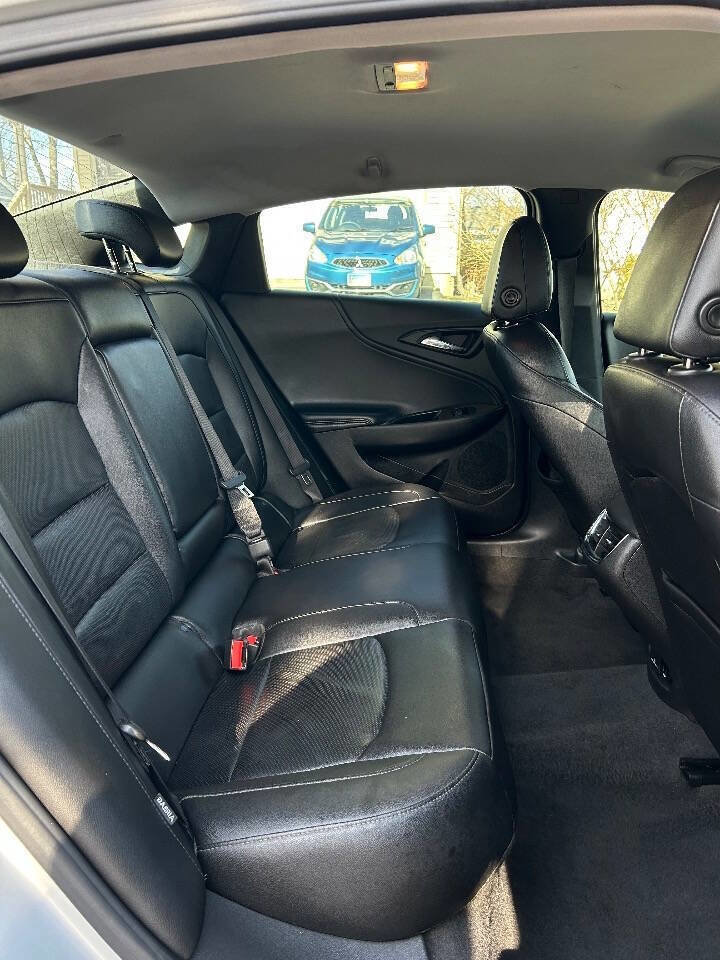 Used 2016 Chevrolet Malibu Premier image 17