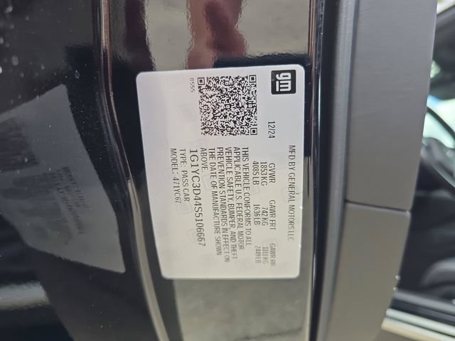 Used 2025 Chevrolet Corvette Stingray Premium Conv w/ 3LT RWD image 27