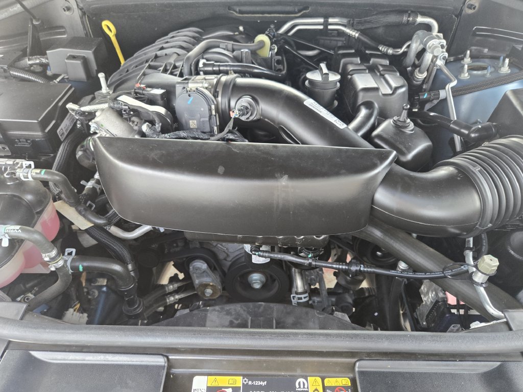 Used 2024 Dodge Durango GT RWD image 35