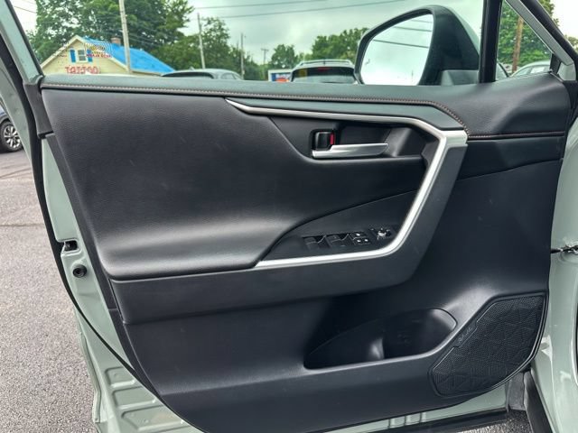 Used 2019 Toyota RAV4 Adventure w/ Cold Weather Package AWD/4WD image 14