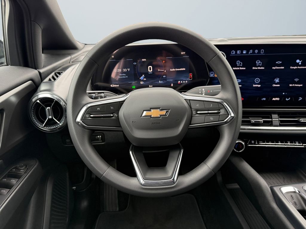 New 2026 Chevrolet Equinox EV LT w/ LPO, Blackout Package image 12