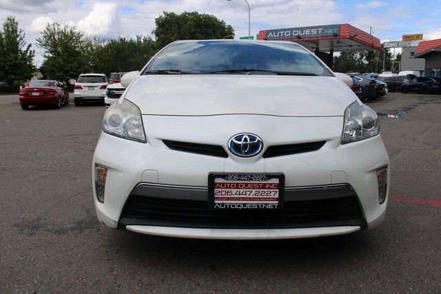 Used 2015 Toyota Prius Prime Plug-In Hybrid image 8