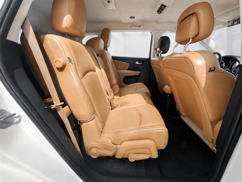 Used 2012 Dodge Journey Crew w/ Flexible Seating Group AWD/4WD image 15