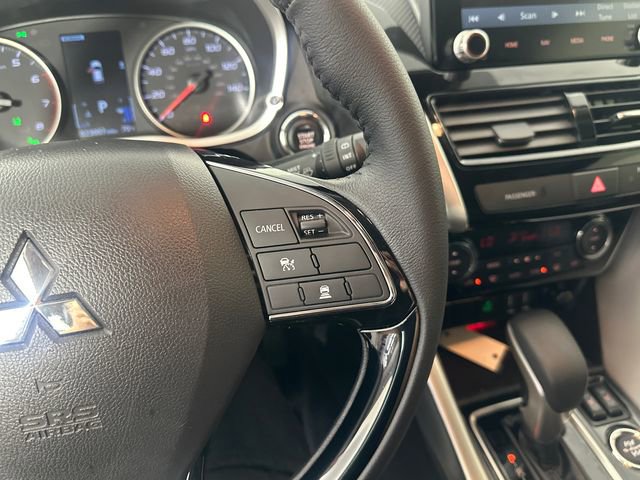 Used 2024 Mitsubishi Eclipse Cross SE image 25