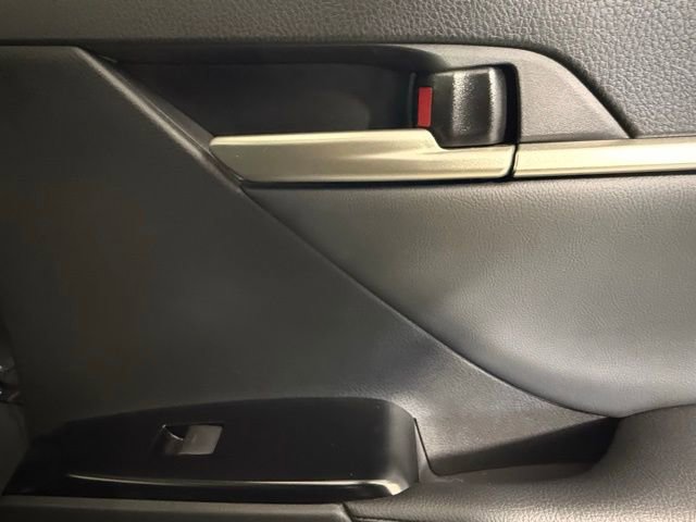 Used 2025 Toyota Camry XSE image 28
