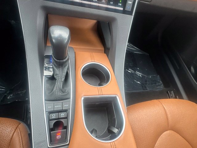 Used 2021 Toyota Avalon Limited w/ Advanced Safety Package FWD image 24