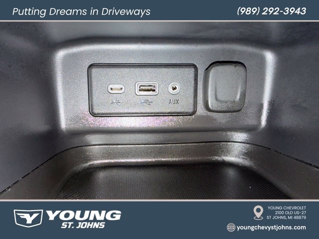 Used 2019 Chevrolet Equinox LT FWD image 24
