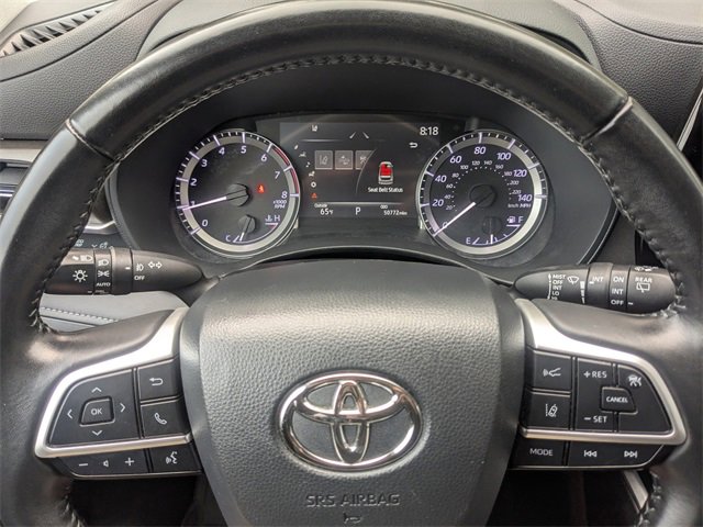 Used 2023 Toyota Highlander L image 30