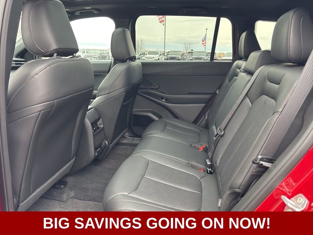 New 2026 Jeep Cherokee Overland image 12