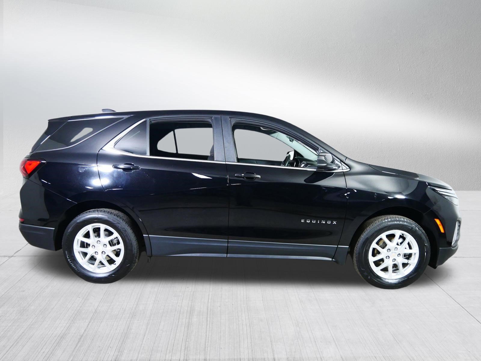 Used 2023 Chevrolet Equinox LT image 8