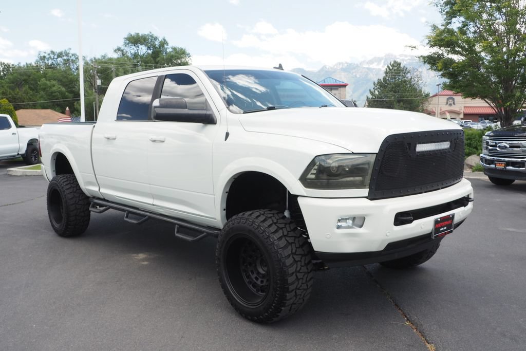 Used 2017 RAM 2500 Laramie w/ Sport Appearance Group AWD/4WD image 3