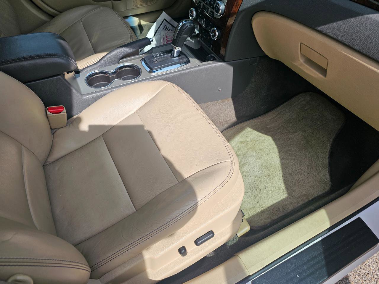Used 2012 Ford Fusion SEL image 17