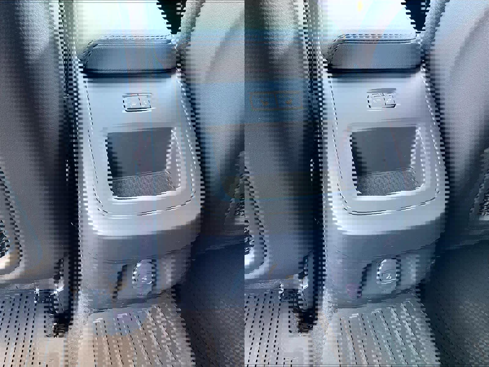 New 2026 Volvo V60 B5 Cross Country Plus w/ Climate Package image 16