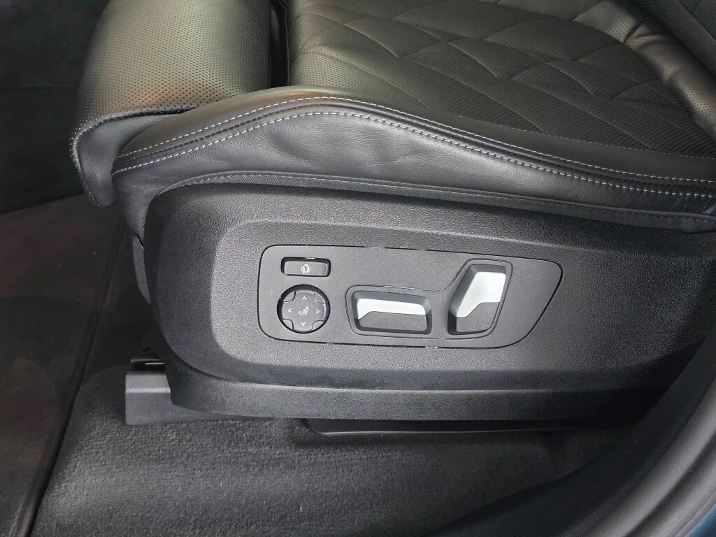 Used 2026 BMW X5 xDrive40i AWD/4WD image 22