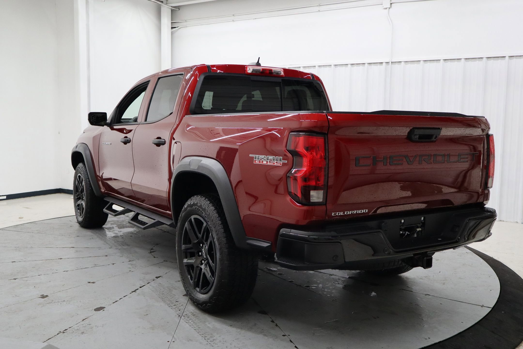 Used 2025 Chevrolet Colorado Trail Boss image 8