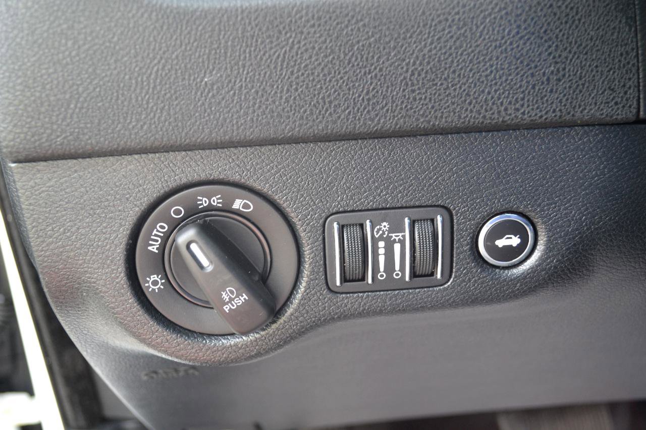 Used 2018 Dodge Charger GT image 14